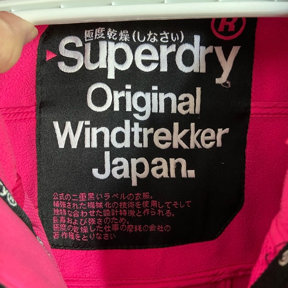 SUPERDRY Original Windtrekker Japan Black & pink Hooded Jacket Sz Medium - Picture 8 of 16